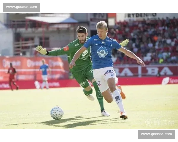 尤文 4000 万欧标价道格拉斯 - 路易斯 曼城利兹联等多队竞逐租借 + 买断方案